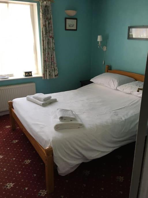 Seal, Comfortable Family Cottage Уитби Экстерьер фото
